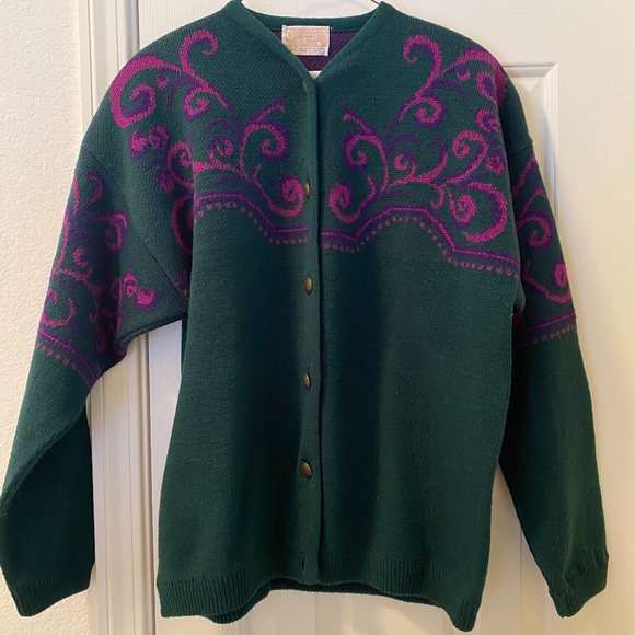 Beautiful Women's Pendleton Wool Sweater, Made in USA - Picture 1 of 7